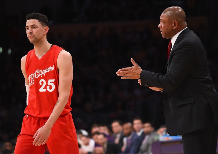 小里弗斯:我在快船能成长不是因为我爸 而是因为身边老将的帮助